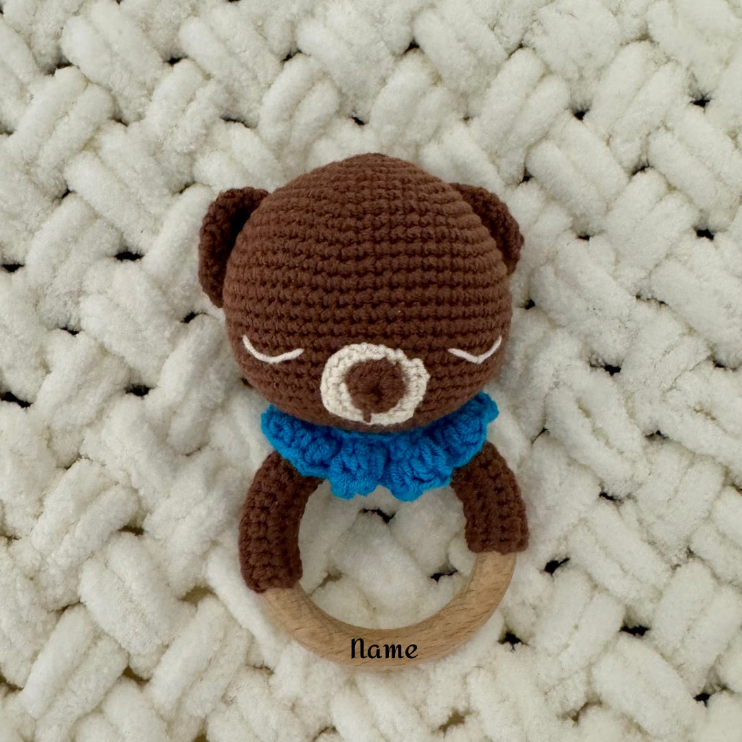 Babyrassel Tierwelt, personalisiert mit Gravur, Handmade