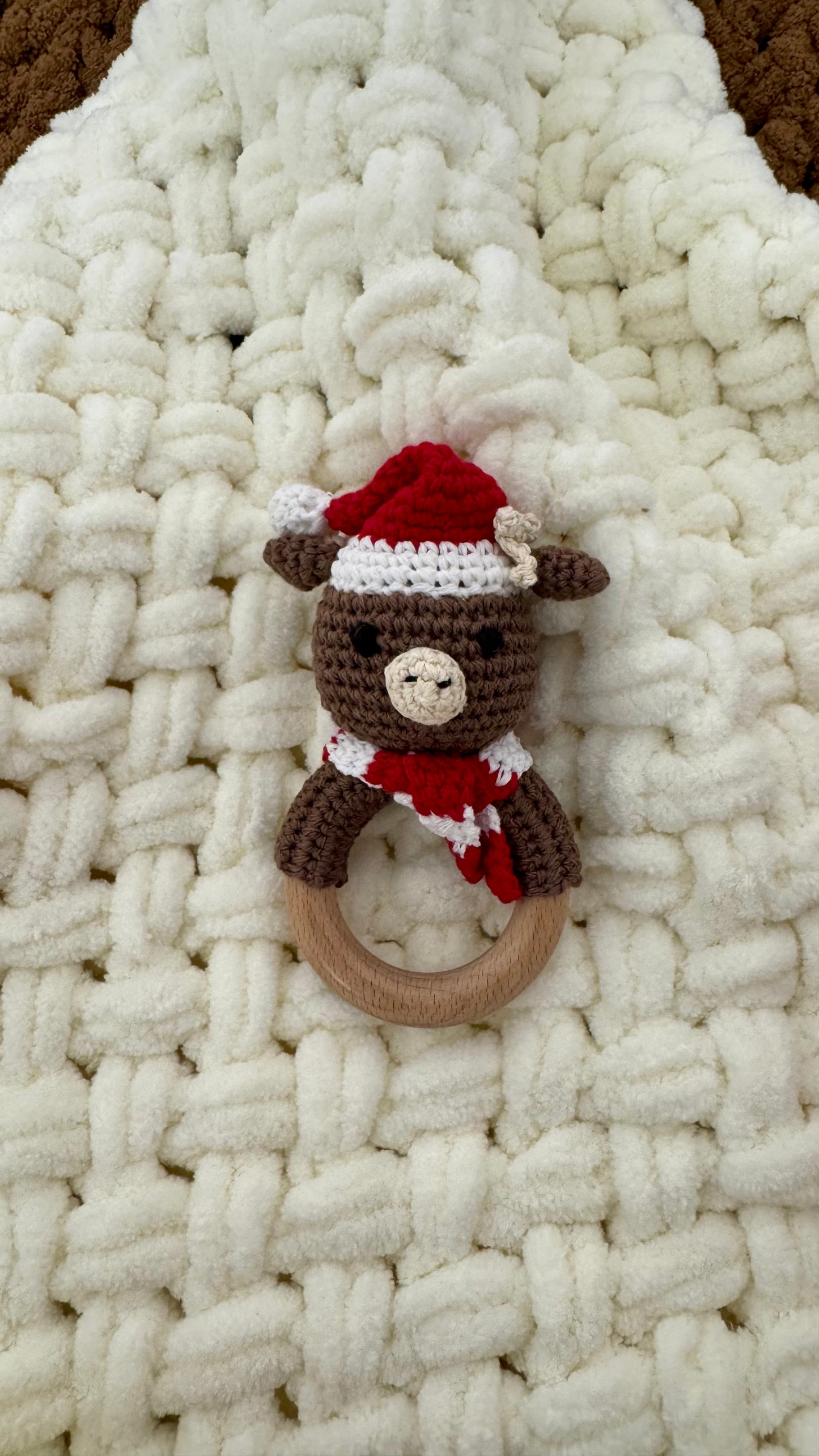 Personalisierte Weihnachtsbär-Rassel – Das perfekte Geschenk für Weihnachten