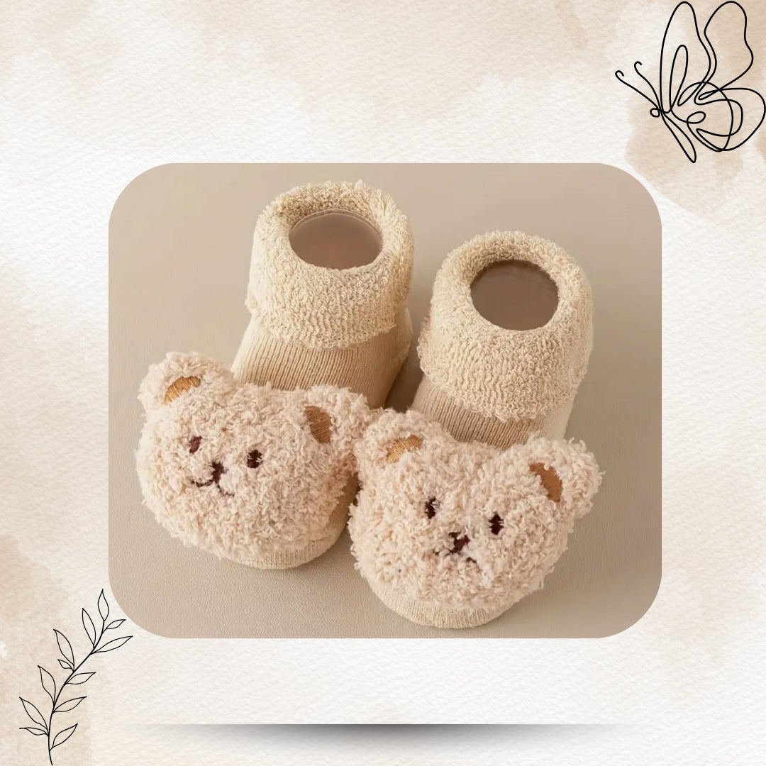 Rutschfeste Babysocken mit Bärmotiv – Warm, weich und perfekt für kleine Füße