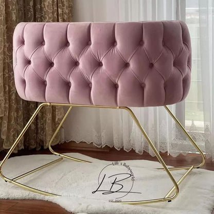 Babybett Nesthäkchen, Handemade nach Wunschfarbe